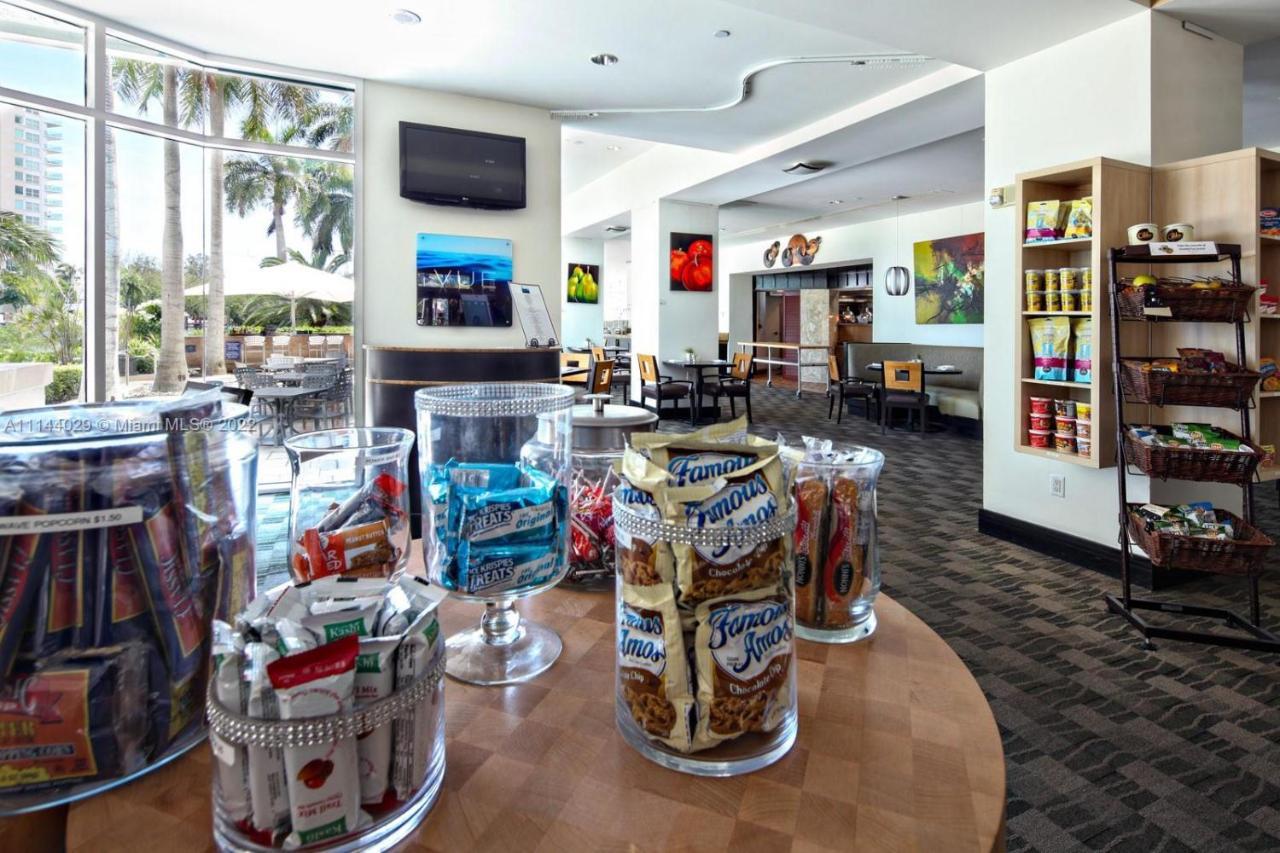 Gallery One - A Doubletree Suites By Hilton Hotel Fort Lauderdale Exterior foto