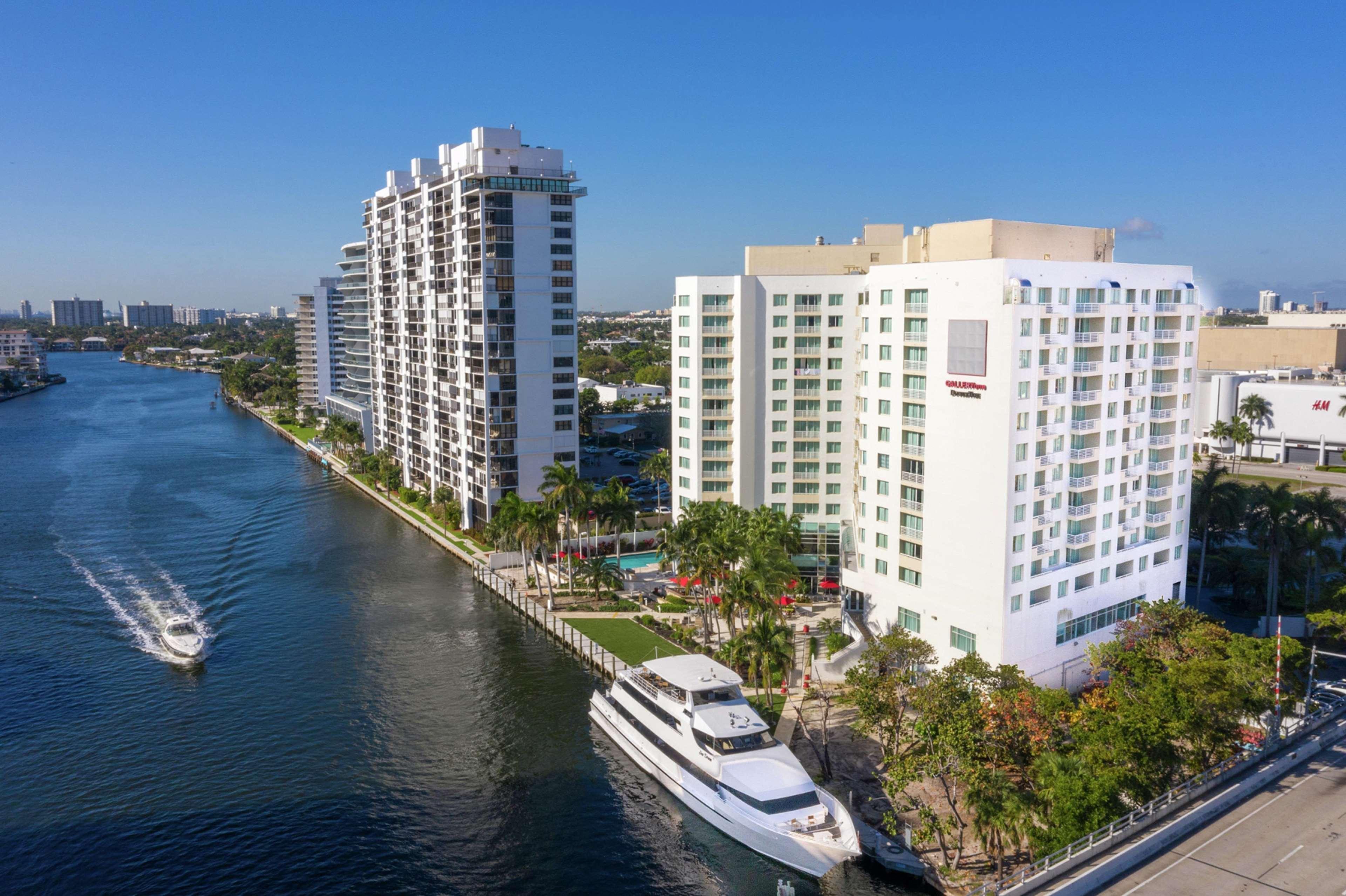 Gallery One - A Doubletree Suites By Hilton Hotel Fort Lauderdale Exterior foto