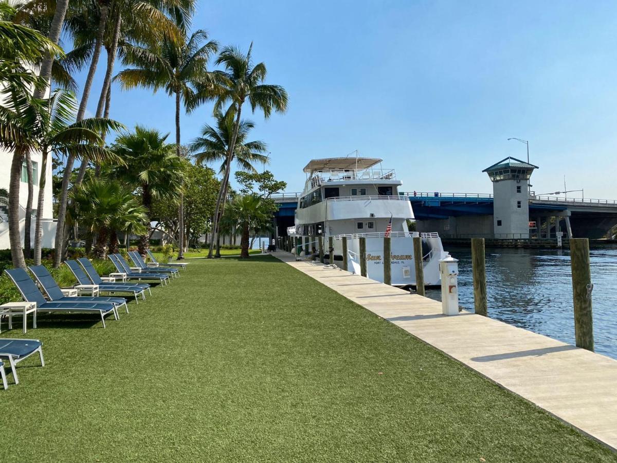 Gallery One - A Doubletree Suites By Hilton Hotel Fort Lauderdale Exterior foto