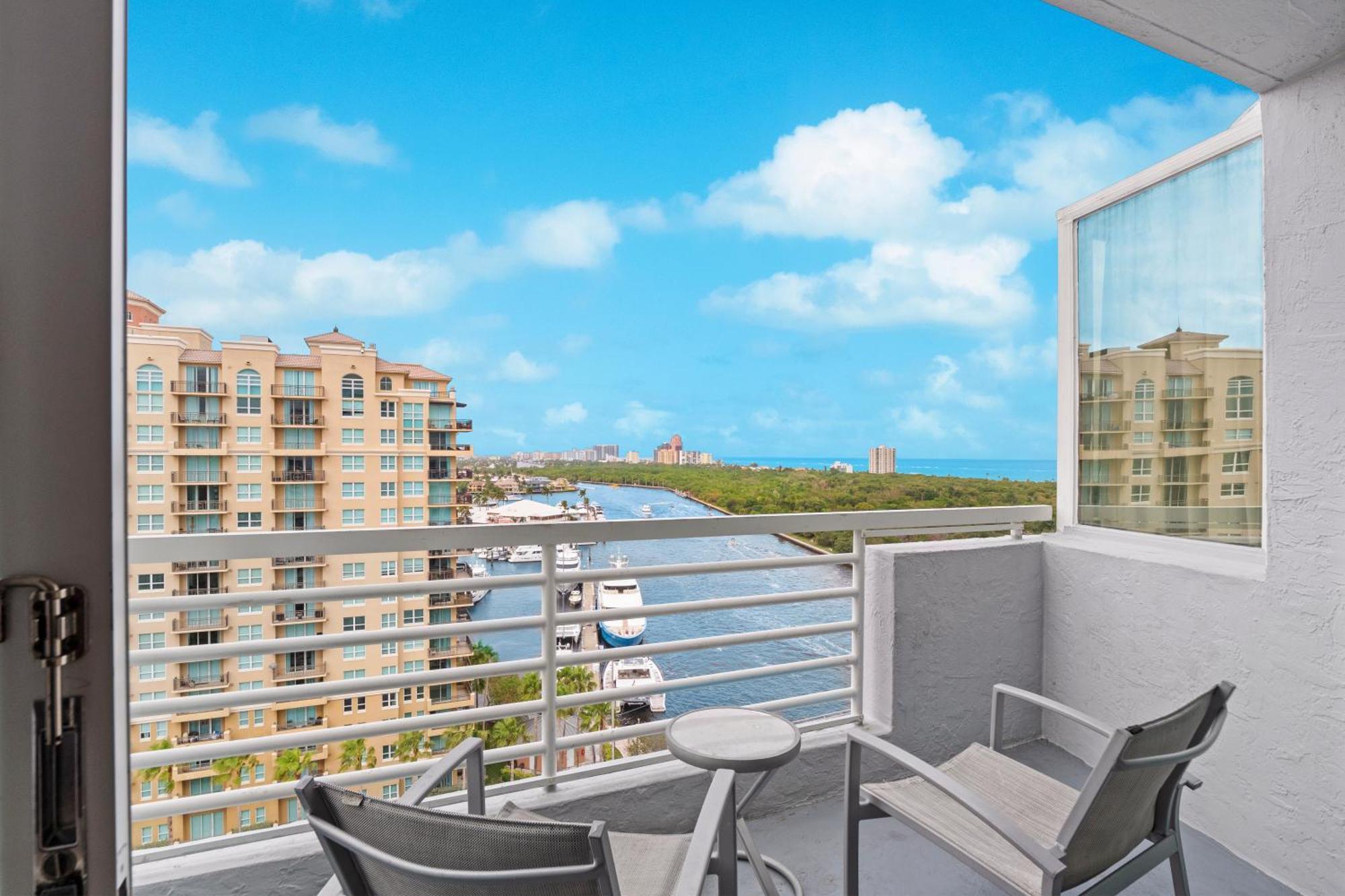 Gallery One - A Doubletree Suites By Hilton Hotel Fort Lauderdale Exterior foto