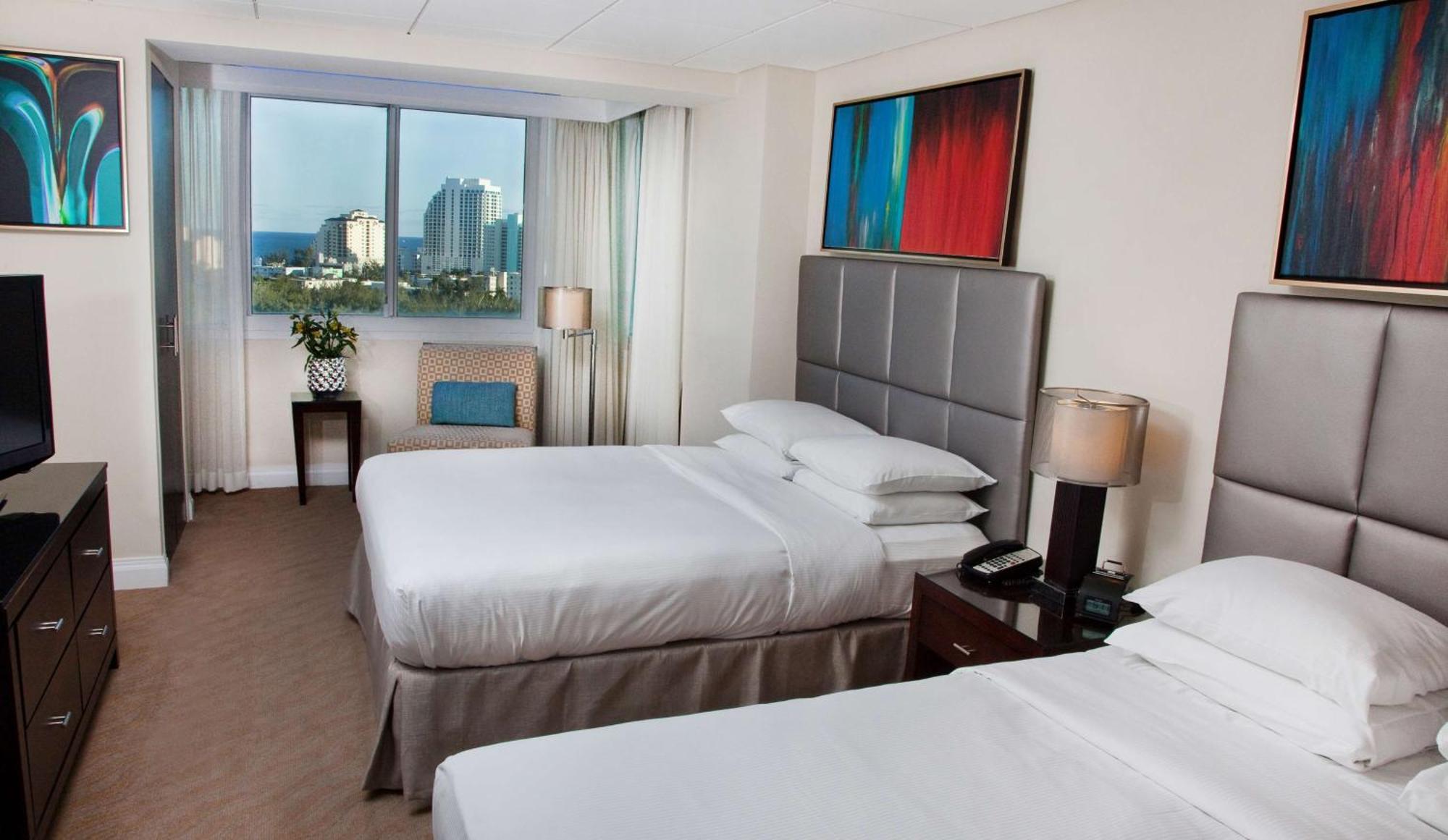 Gallery One - A Doubletree Suites By Hilton Hotel Fort Lauderdale Exterior foto