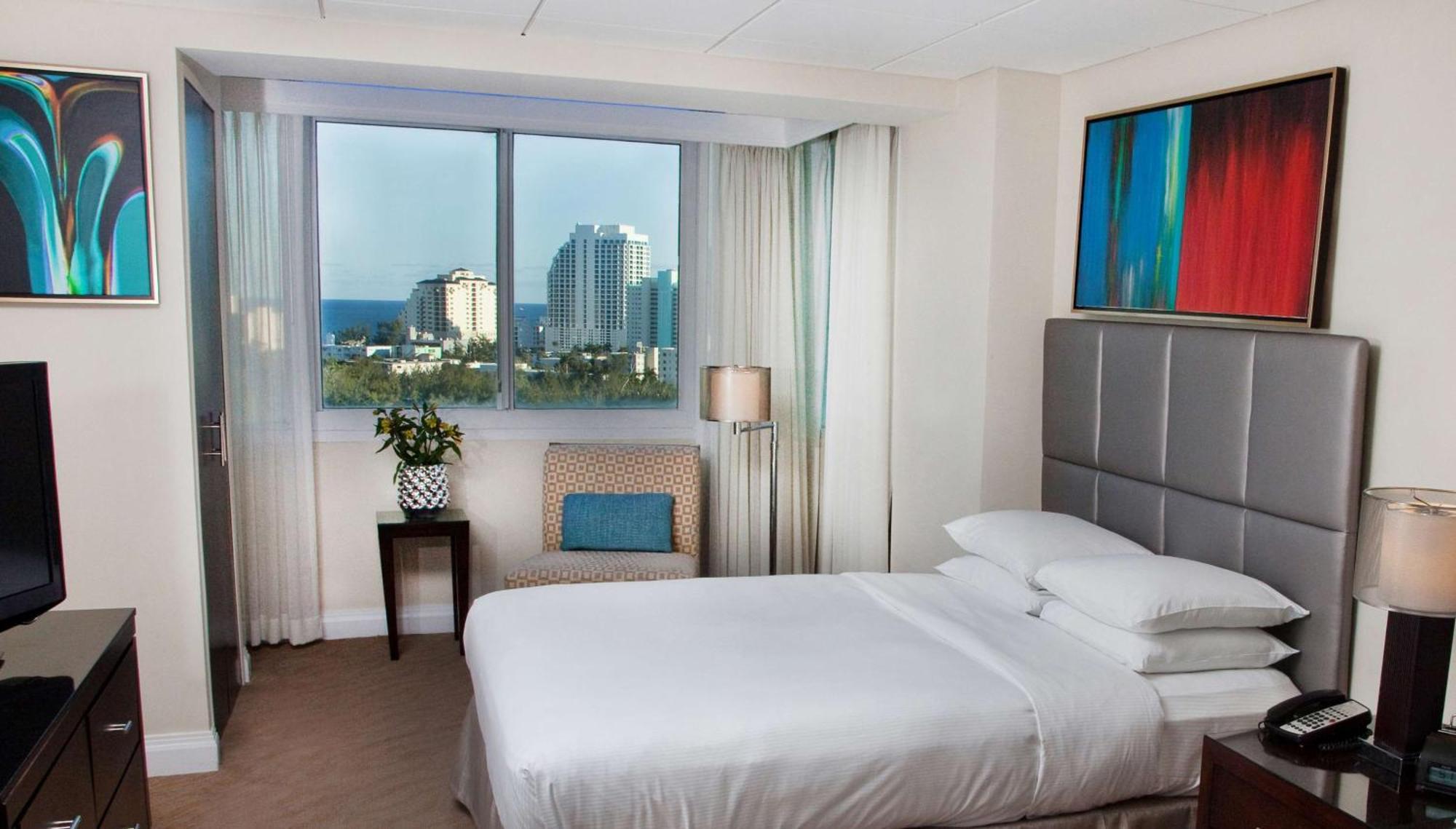 Gallery One - A Doubletree Suites By Hilton Hotel Fort Lauderdale Exterior foto
