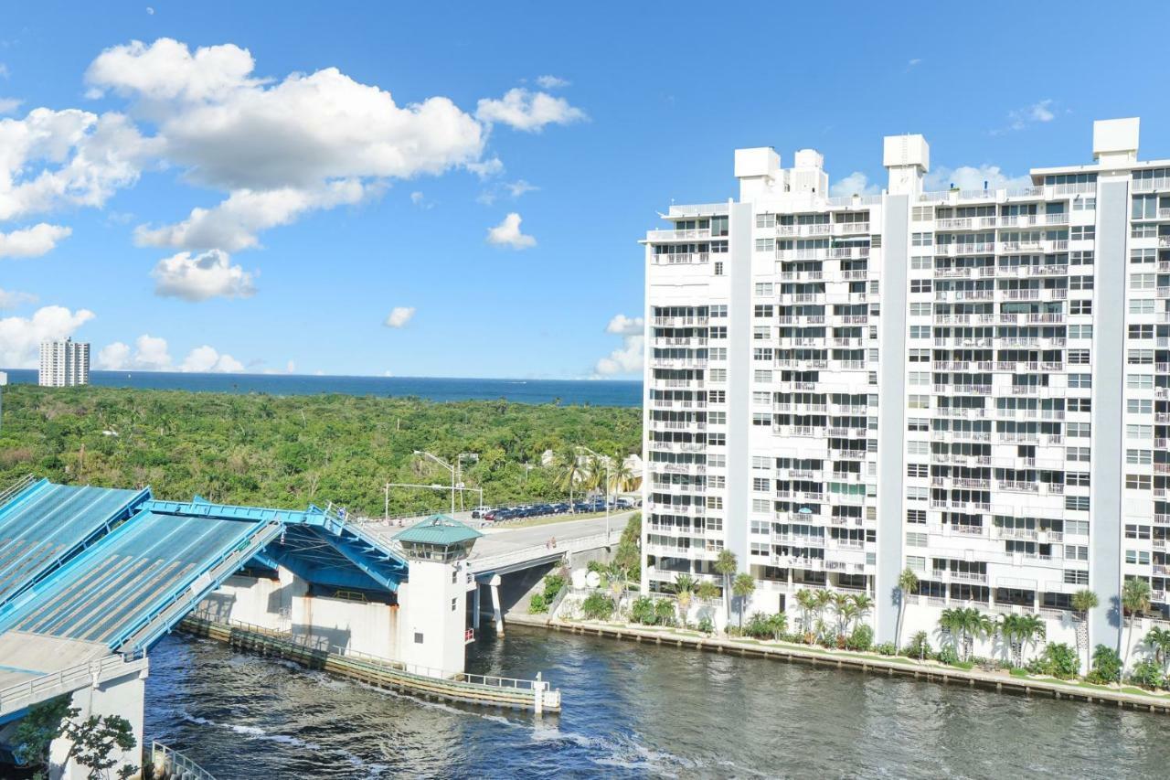Gallery One - A Doubletree Suites By Hilton Hotel Fort Lauderdale Exterior foto